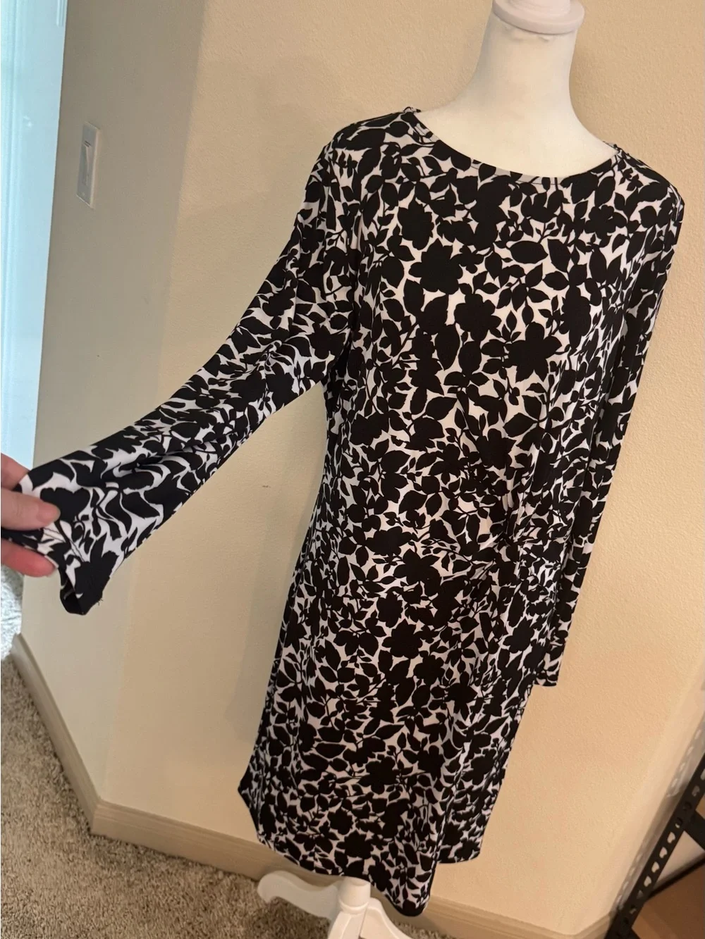 Michael Kors Black & Cream Long-Sleeve Printed Sheath Dress